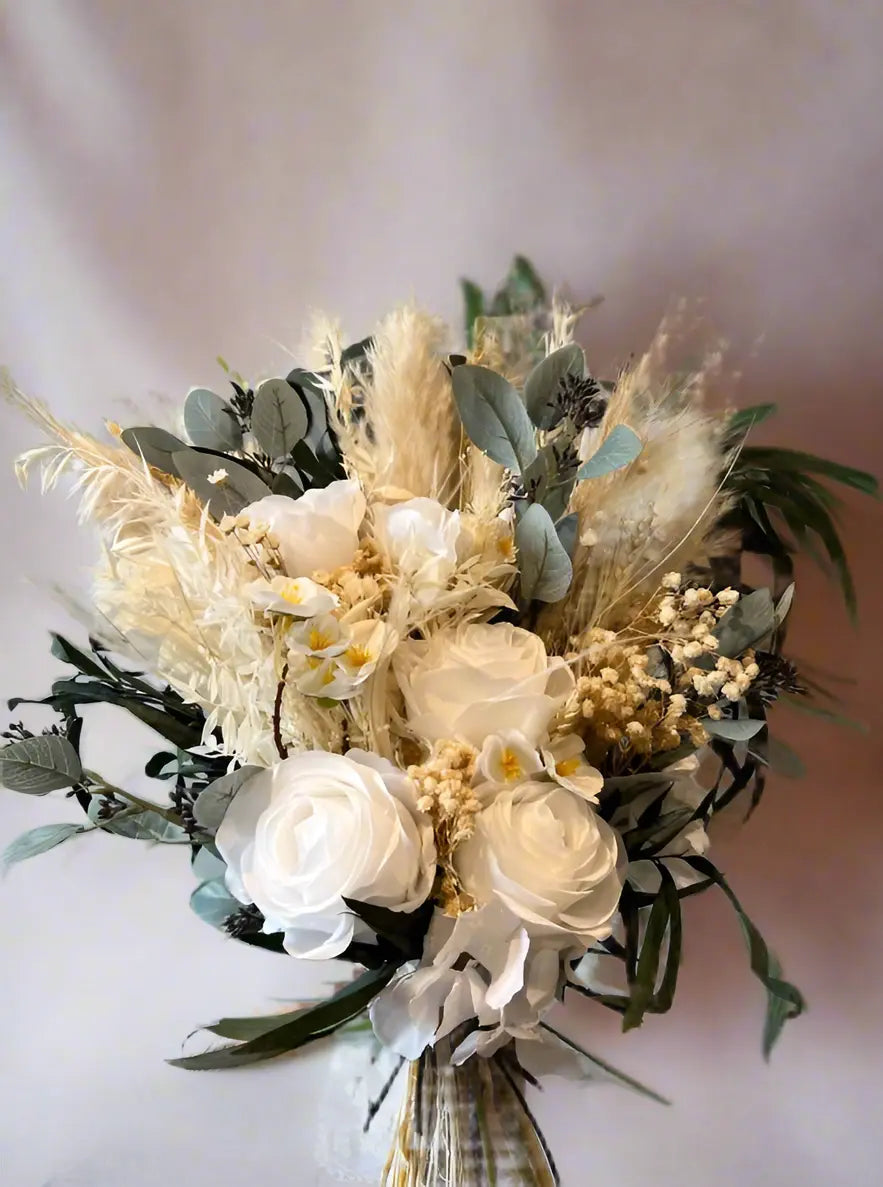 Boho wedding bouquet Claire De Fleurs