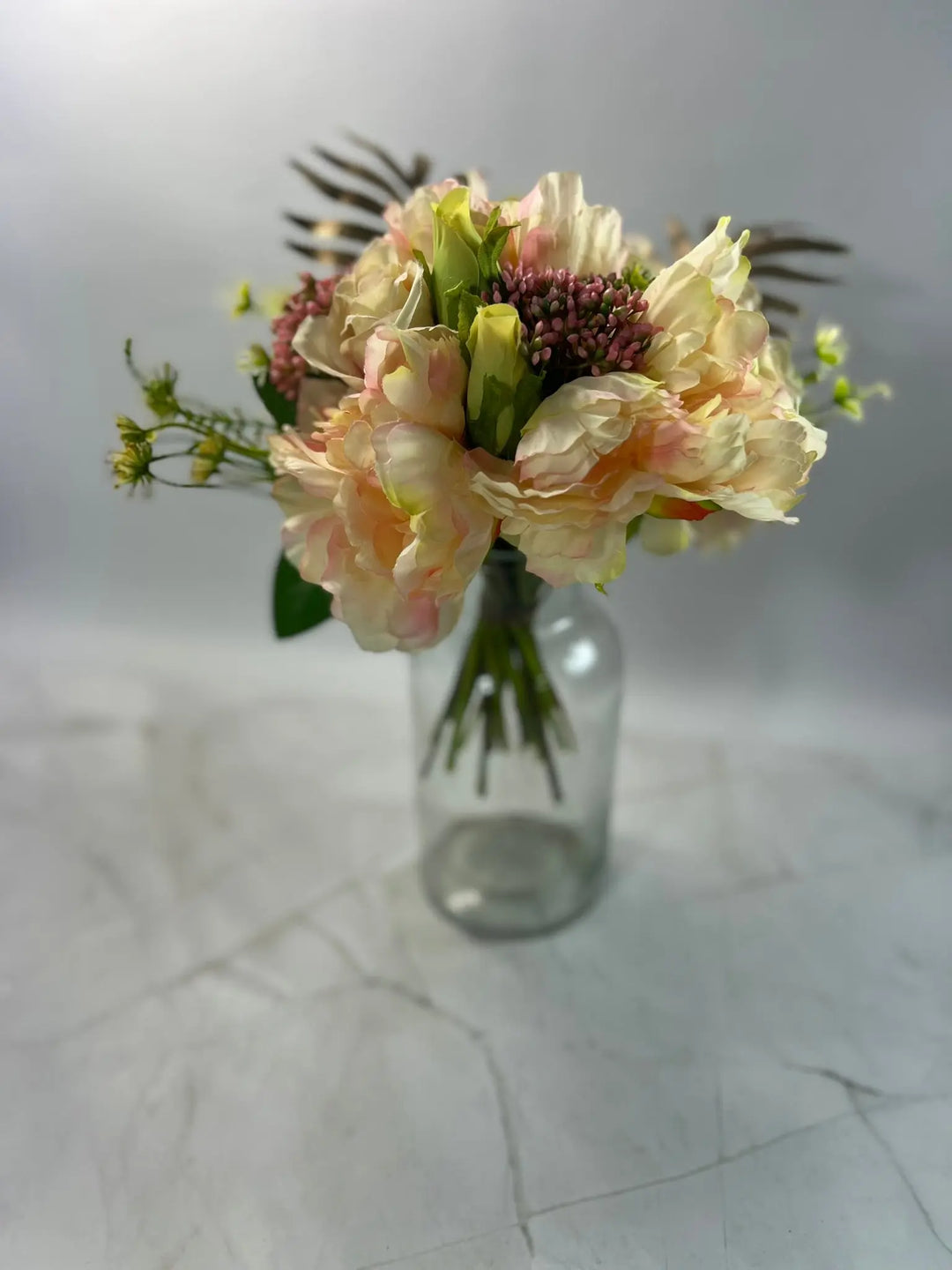 Mothers Day Bouquet Red And Pink Roses Claire De Fleurs