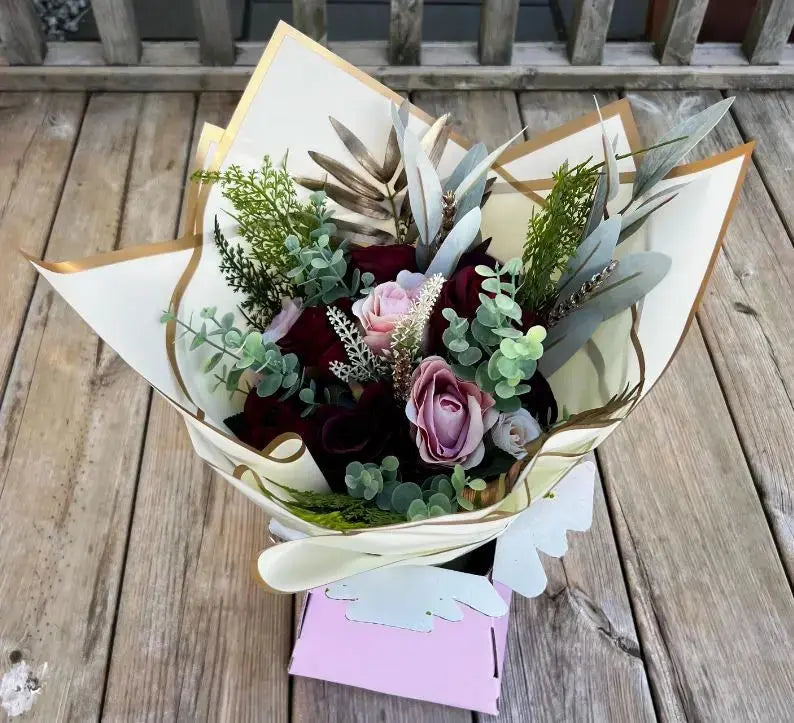 Valentine Bouquet Red  And Pink Roses Claire De Fleurs